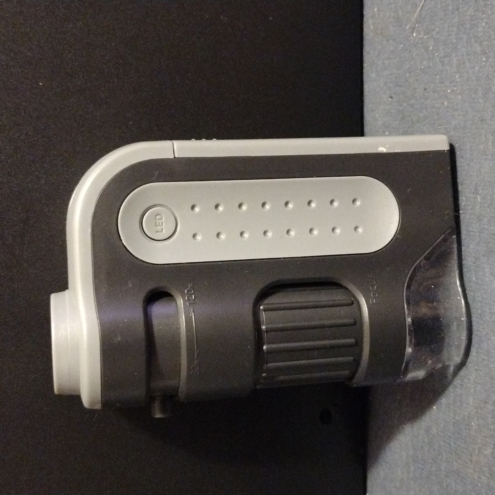 Microbrite Plus Pocket Microscope - Picture 2 of 4